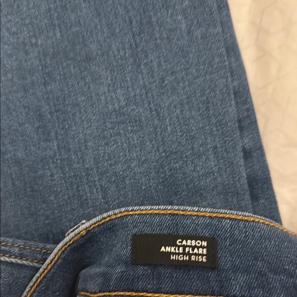 Veronica Beard Carson Ankle Flare Denim Jeans - Picture 6 of 9